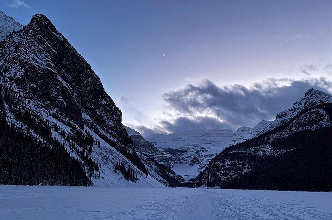 Private tour to Banff - Exploring Marble Canyon and Numa Falls
