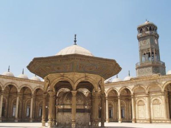 Private tour to Egyptian Museum, Citadel and Old Cairo with Lunch - Key Points