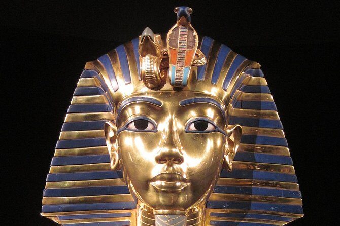 private tour to Egyptian museum with Lunch and local guide - Transport and Comfort