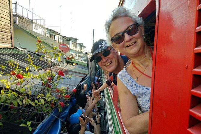 Private tour to Floating & Railway markets (multi-lang: EN ZH ES IT FR DE) - The Benefits of a Private Tour