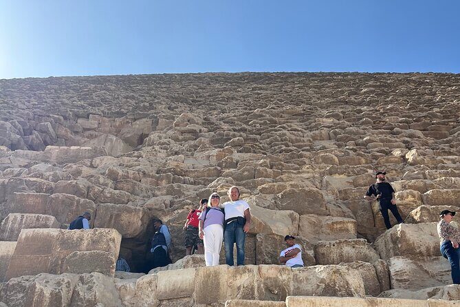 Private tour to Giza pyramids and Egyptian museum and old Cairo - Frequently Asked Questions