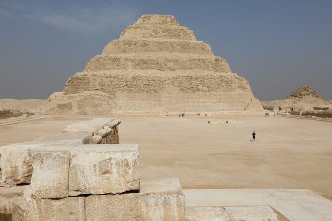 Private tour to Giza Pyramids, Saqqara and Memphis - Transportation and Logistics