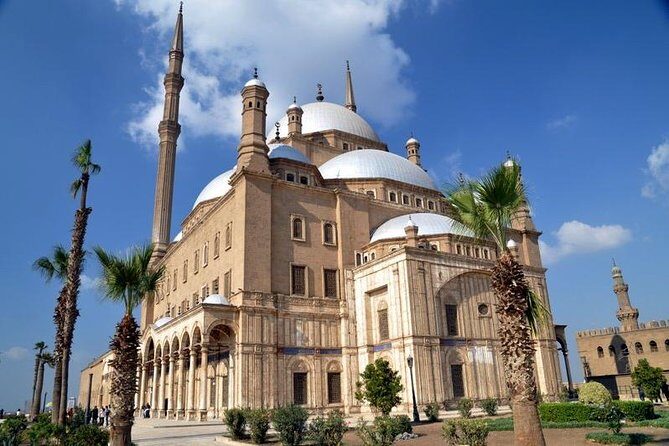 Private Tour to Giza Pyramids, Sphinx, Coptic Cairo and Islamic Cairo - Who Will Love This Tour?