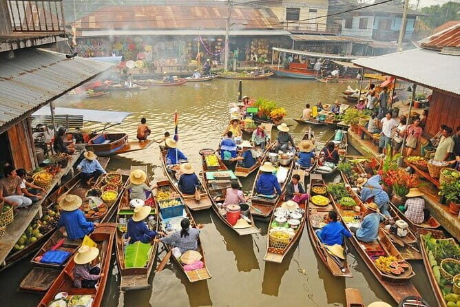 Private Tour to Maeklong Train Market and Floating Market - A Detailed Look at the Tour Experience