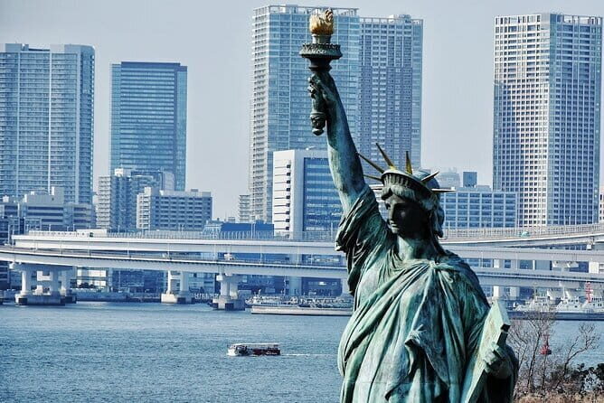 Private Tour to Mt Fuji and Hakone with English Speaking Driver - Starting Point and Logistics