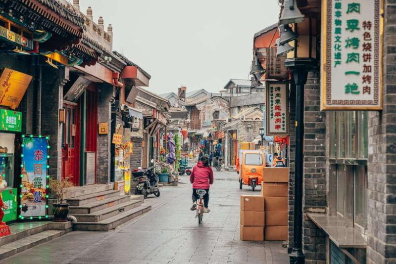 Private Tour to Panda House with Great Wall or City Sites - Key Points