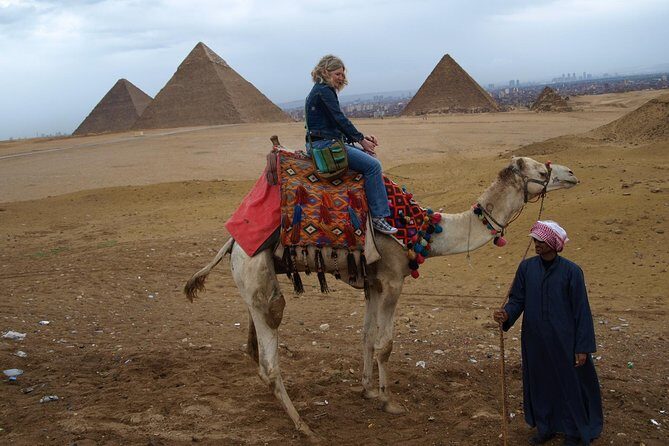 Private Tour To Pyramids of Giza Sphinx Valley Temple - Exploring the Giza Pyramids: A Timeless Wonder