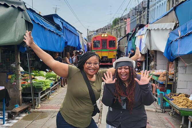 Private Tour to Railway Market Floating Market and Ayutthaya - What Sets This Tour Apart?