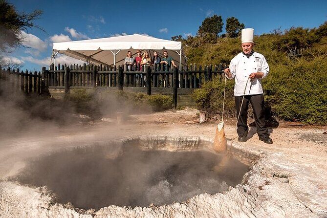 Private Tour to Rotoruas Natural wonders and Mori Arts & craft. - The Natural Wonders of Rotorua: What You’ll See and Experience