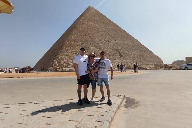 Private Tour To The Great Pyramids and Sphinx with lunch - An In-Depth Look at the Tour Experience