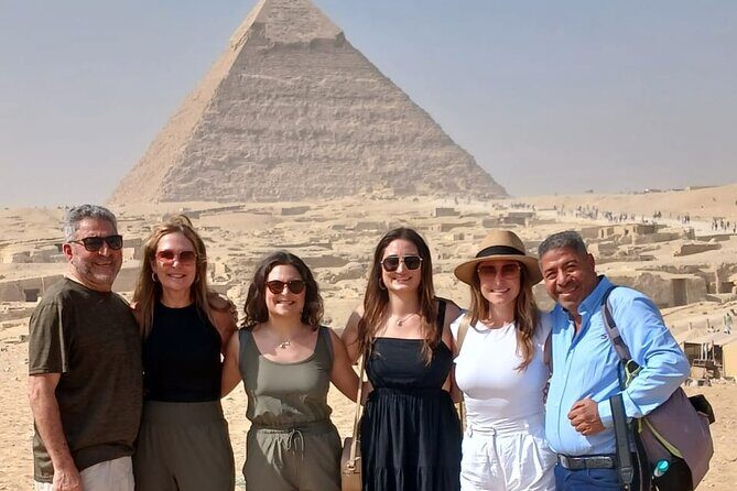 Private Tour to The Pyramids Egyptian Museum & Bazaar from Cairo - Starting with the Pyramids of Giza: A Monument for Eternity
