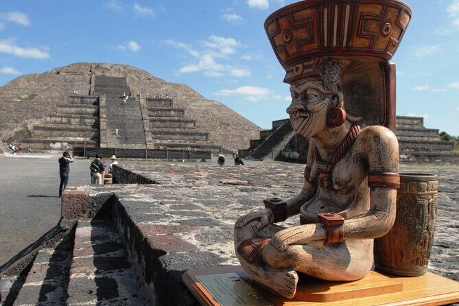 Private Tour to the Pyramids of Teotihuacán from CDMX from 1 to 4 people - Exploring the Private Tour to the Pyramids of Teotihuacán from CDMX