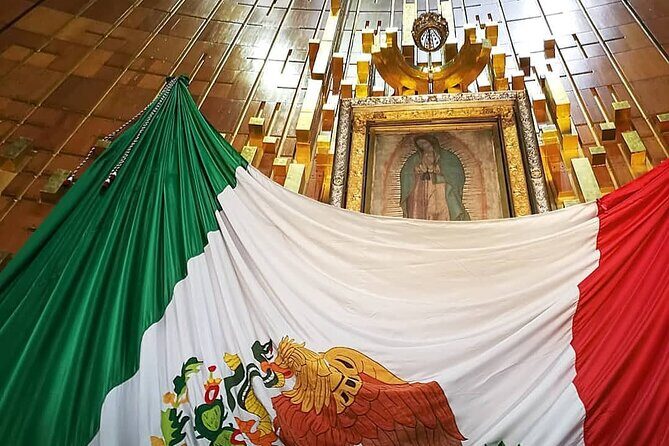 Private Tour to the Secrets of the Basilica and Mass with Hill - Key Points