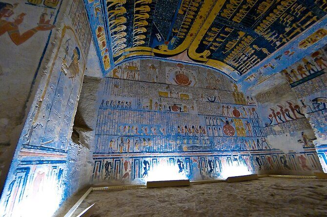 Private Tour to Valley of the Kings and Tombs in Luxor - The Colossi of Memnon: A Photo Opportunity