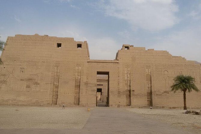 Private Tour to Valley of the Queens, Valley of the Artisans, and Habu Temple - FAQ