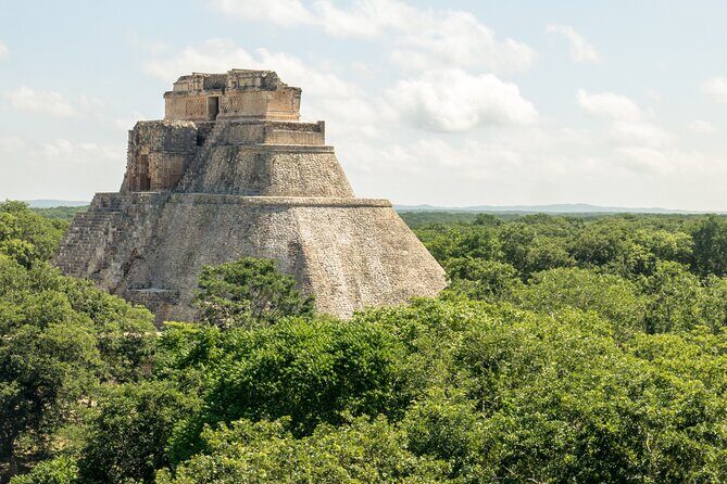 Private tour Uxmal Ruins plus Mucuyche Hacienda and Cenotes - An In-Depth Look at the Itinerary