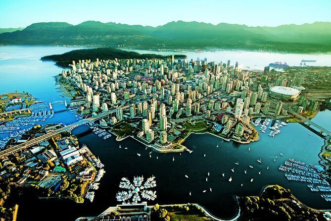 Private Tour: Vancouver Sightseeing and Capilano Suspension Bridge - Key Points