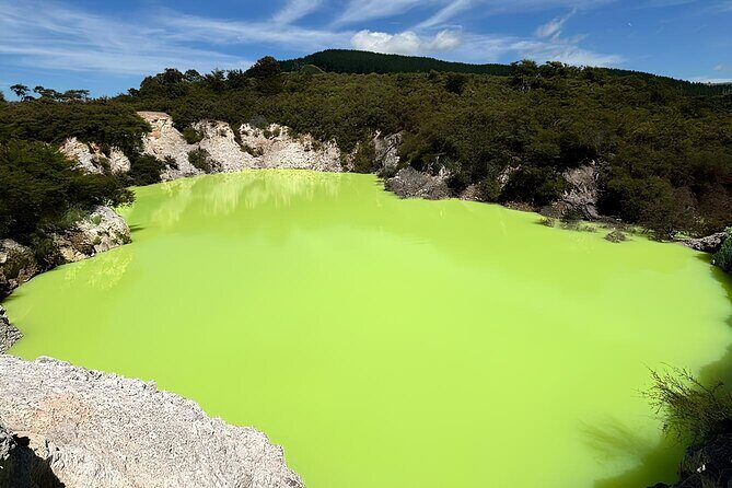 Private Tour WaiOtapu & Huka Falls & Blue springs from Auckland - The Blue Springs: Water of a Different Color
