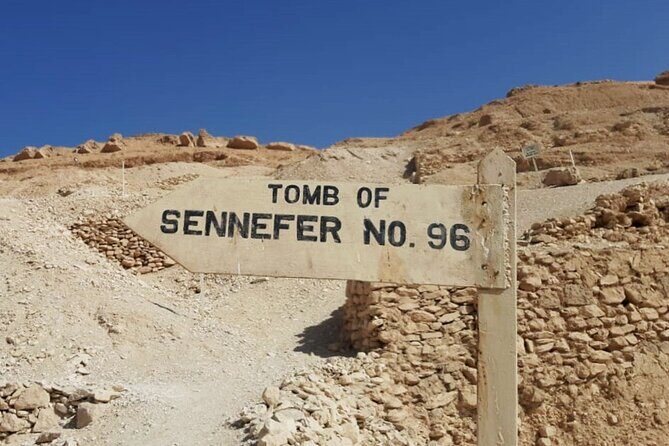 Private tour West Bank Luxor: Valley of the Queens, Nobles, lunch - Practical Considerations and What to Expect