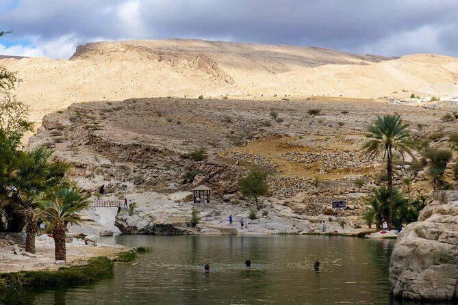 Private Tour -Whaiba sand &wadi Bani khaled - Key Points