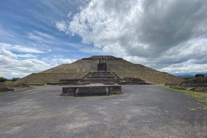 Private Tour with Archaeologist and VR Experience at Teotihuacan - Key Points