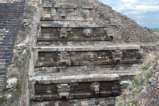 Private Tour with Archaeologist and VR Experience at Teotihuacan - A Closer Look at the Tour Experience