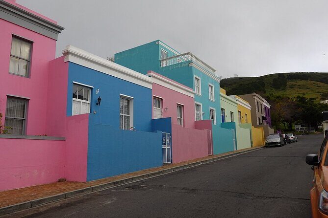 Private Tour:Cape of Good Hop>Seal island>Chapmanspeak &Penguins - Introduction to the Tour Experience