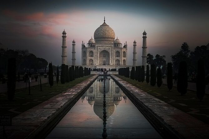Private Tour:Sunrise Taj Mahal Love Tour From Delhi including Agra fort - An In-Depth Look at the Tour