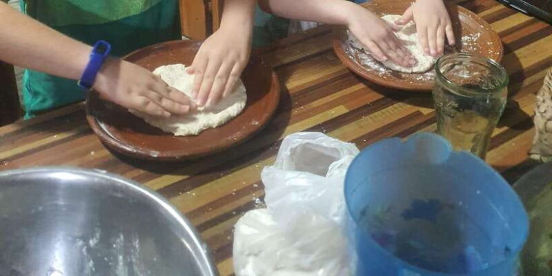 Private Traditional Sri Lankan Cooking Class in Kandy - Key Points