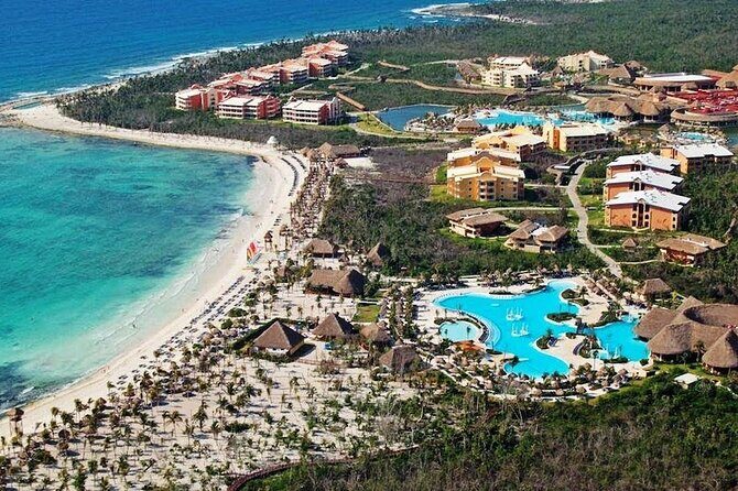 Private Transfer: Akumal to Cancun Airport CUN in SUV - Who Will Benefit Most?