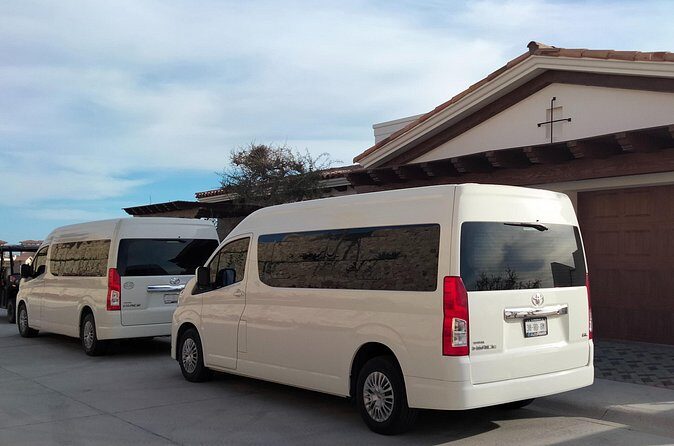 Private transfer at VAN Airport Los Cabos - San Jose del Cabo - The Sum Up