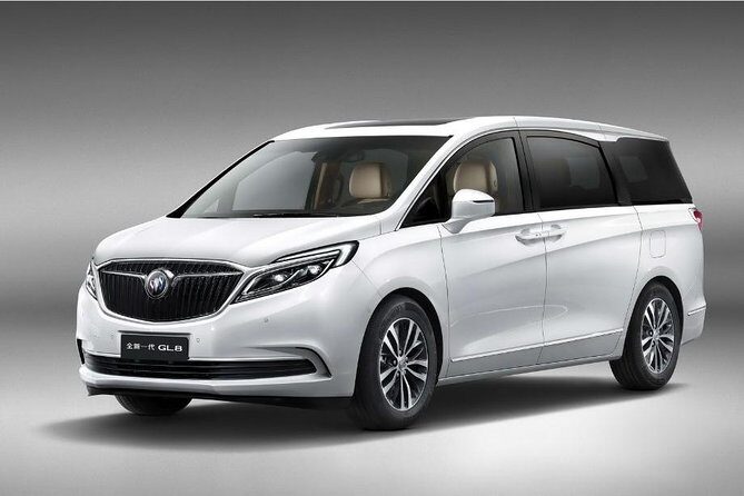 Private Transfer between Hongqiao Airport and Downtown Shanghai - What to Expect from the Hongqiao to Downtown Transfer