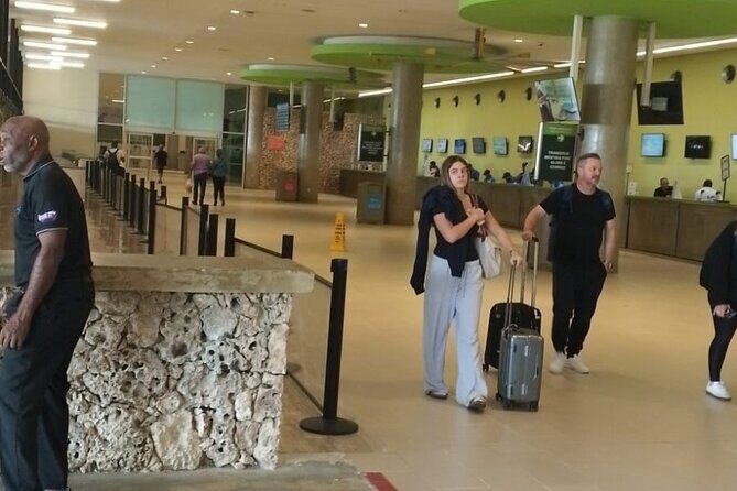 Private transfer between Santo Domingo Airport and Punta Cana - Introduction: Why This Transfer Stands Out