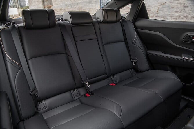 Private Transfer by Sedan from Itami Airport ITM to Kyoto City - Why Choose This Private Transfer?