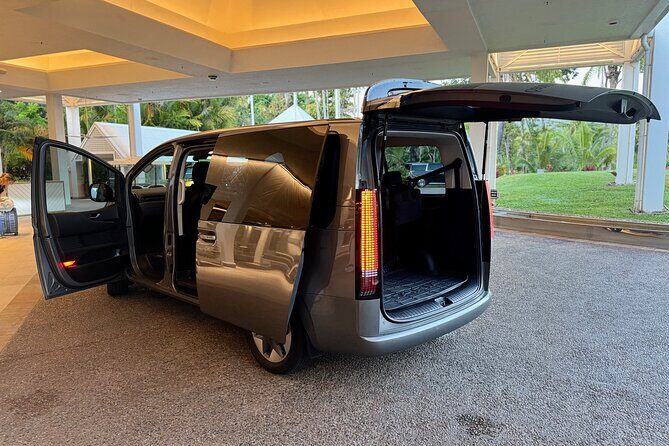 Private Transfer - Cairns Airport to/from Port Douglas - Value and Pricing
