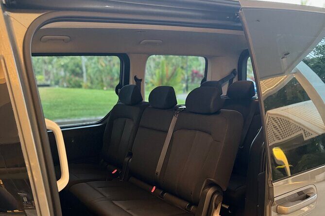 Private Transfer - Cairns Airport to/from Port Douglas - Practical Details