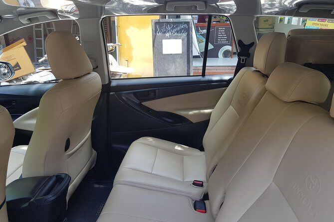 Private Transfer: Da Nang Airport to/from Hue City - Vehicle Options and Comfort