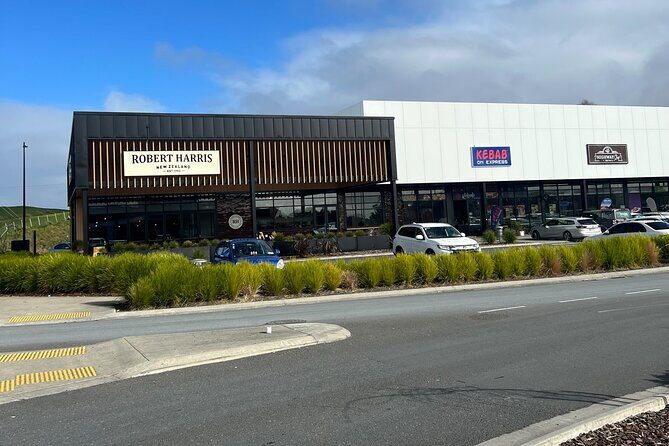 Private Transfer From Auckland Airport To Taupo - The Booking and Check-in Experience