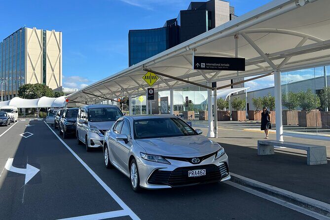 Private Transfer From Auckland Airport To West Auckland - An In-Depth Look at the Transfer Experience