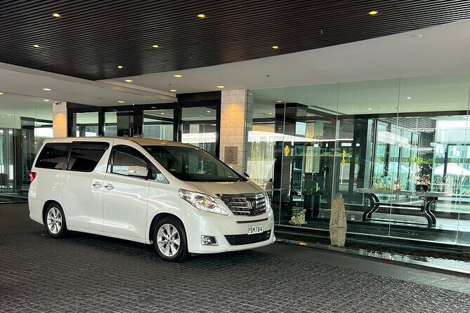 Private Transfer From Auckland City To Auckland Airport Oaks - Summary of the Experience