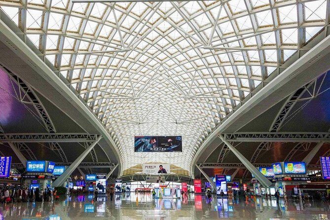 Private Transfer from Beijing Railway Station to Hotel - Key Points