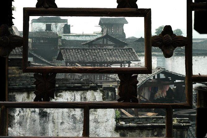 Private Transfer from Fenghuang to Guilin and stops at Hongjiang - The Journey and Stops: What to Expect