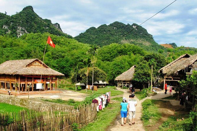 Private Transfer from Hanoi to Mai Chau or from Mai Chau to Hanoi - The Experience Breakdown