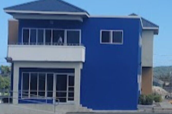 Private Transfer from Ian Fleming Airport to Ocho Rios - FAQs