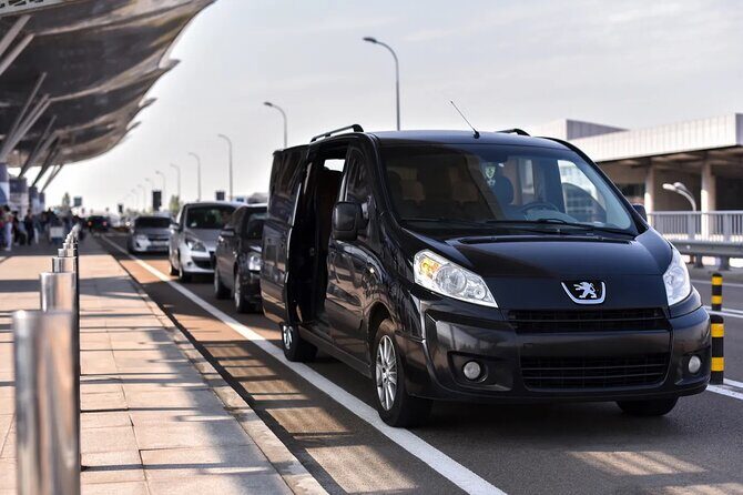Private Transfer from Miami Hotels to Miami International Airport - The Reality of the Service: Balancing Pros and Cons