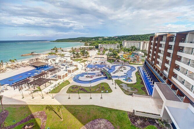 Private Transfer from Montego Bay Airport to Falmouth Area - A Closer Look at the Experience