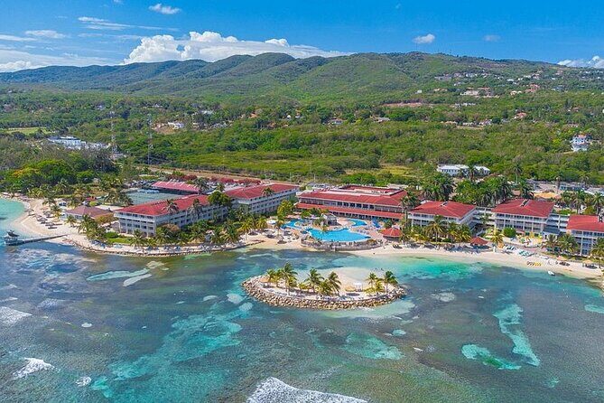 Private Transfer from Montego Bay Airport to Montego Bay Hotels - Who Should Consider This?
