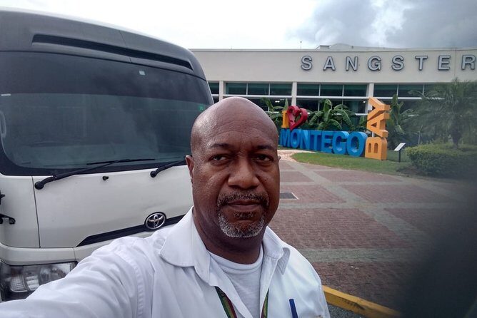Private Transfer from Negril to Sangster Airport (MBJ) - A Practical Review of the Private Transfer from Negril to Sangster Airport