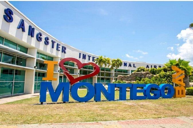 Private Transfer from Negril to Sangster Airport (MBJ) - Meeting Points and Flexibility