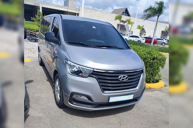 Private transfer from Punta Cana airport to Uvero Alto - Booking and Pricing: A Good Deal for Small Groups